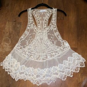 VINTAGE LACE CROCHET TANK / LF CROCHET TOP